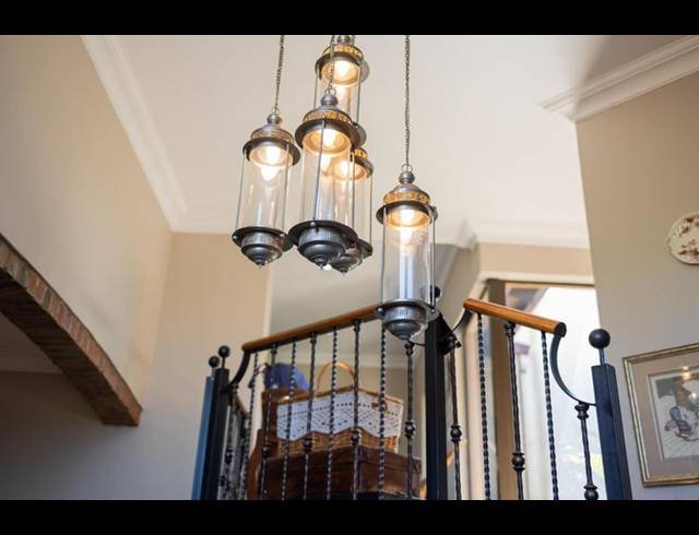 4 BEDROOM HOUSE FOR SALE IN MIDSTREAM ESTATE